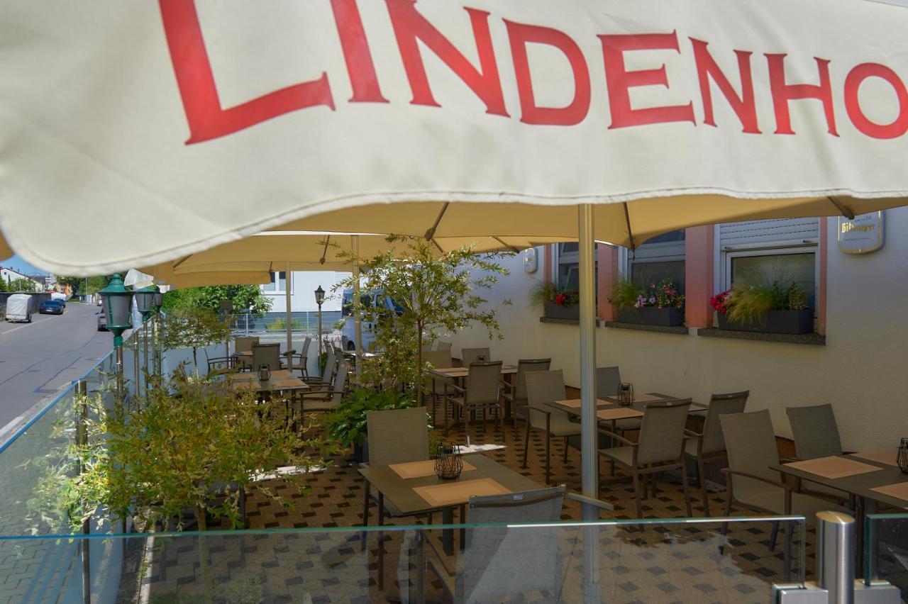 Hotel Restaurant Lindenhof Biblis Exteriör bild